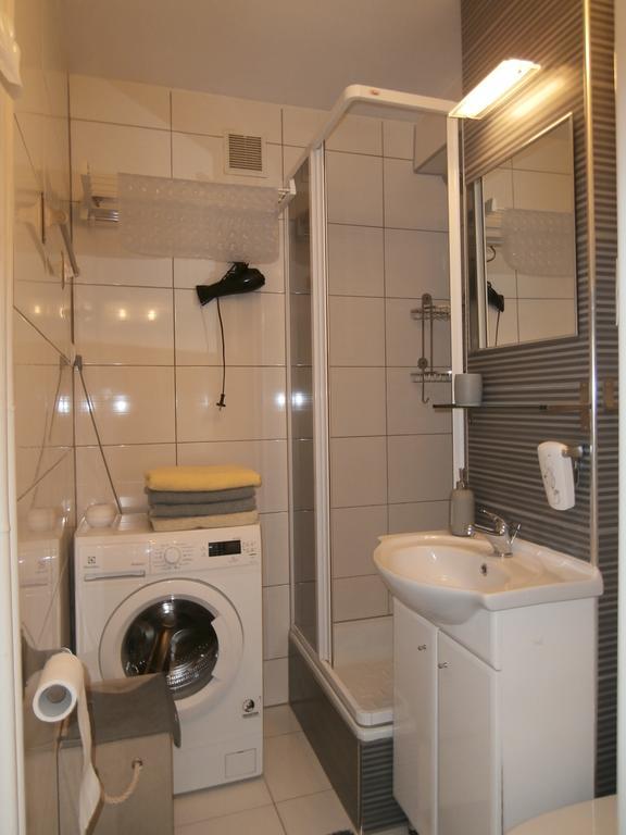 Alma Apartments Warschau Buitenkant foto